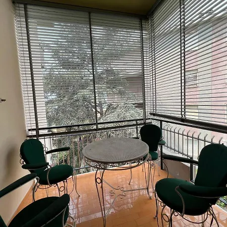 Tranquillo Bilocale Ultimo Piano Con Ascensore Lejlighed Ospedaletti